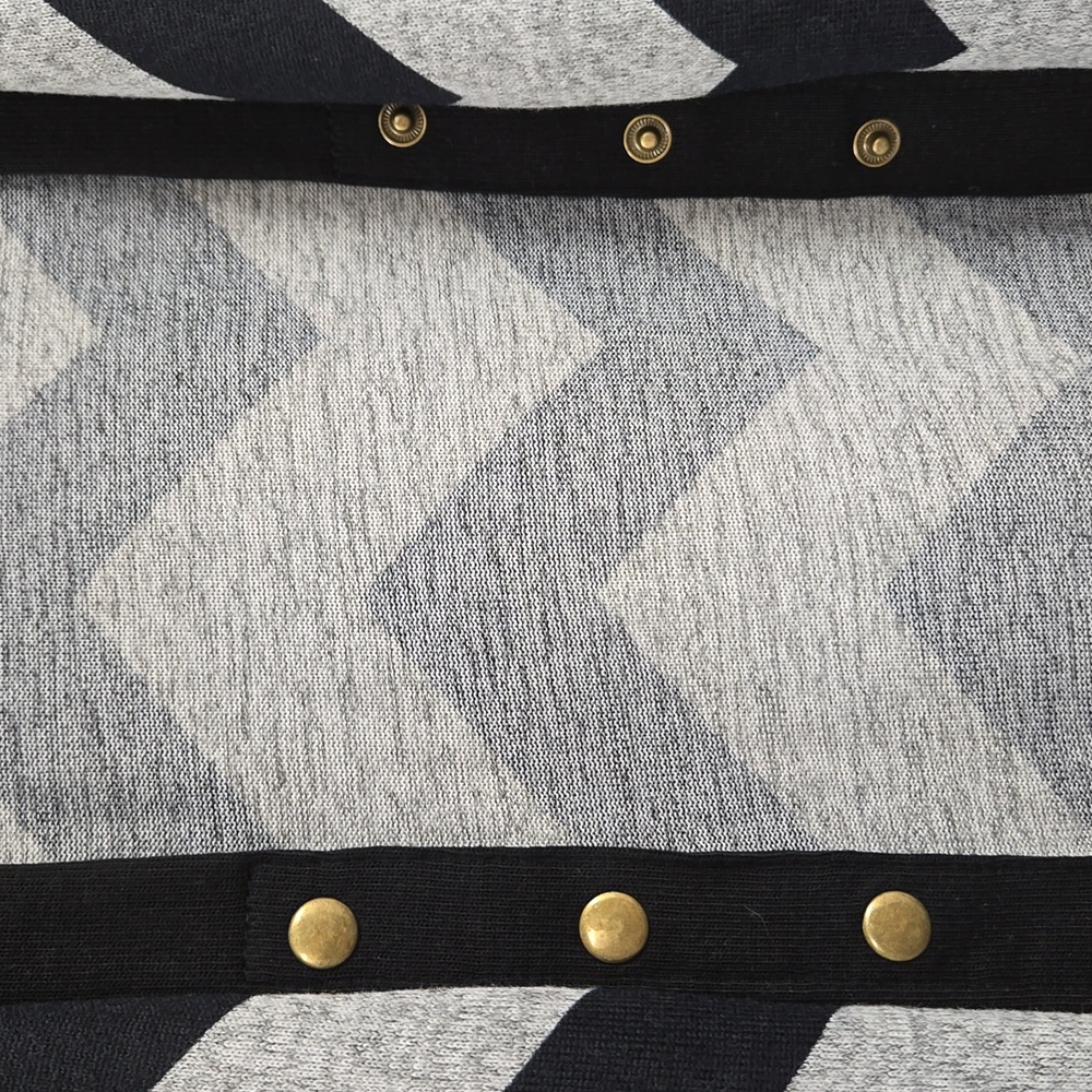 Halife Snap Closure Long Cardigan - Picture 3 of 10